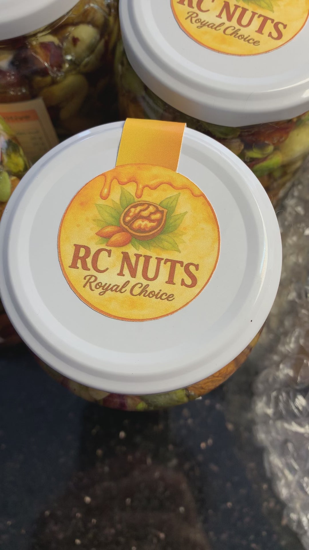 خلطة العسل الحر و المكسرات